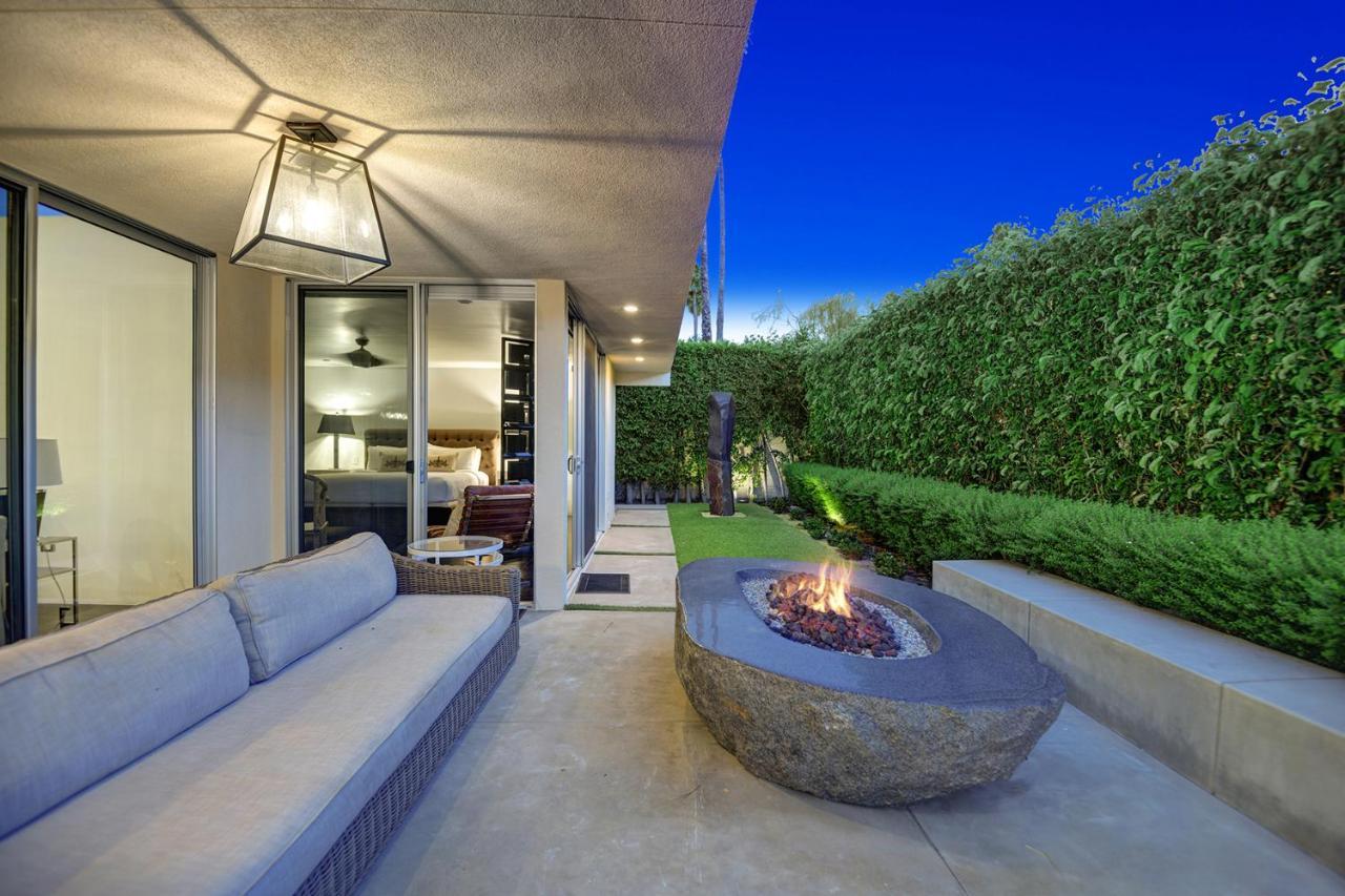 Canyon Palms Estate- Ultra-Luxe, Pool, Spa, Firepit, Outdoor Kitchen & More Palm Springs Eksteriør billede