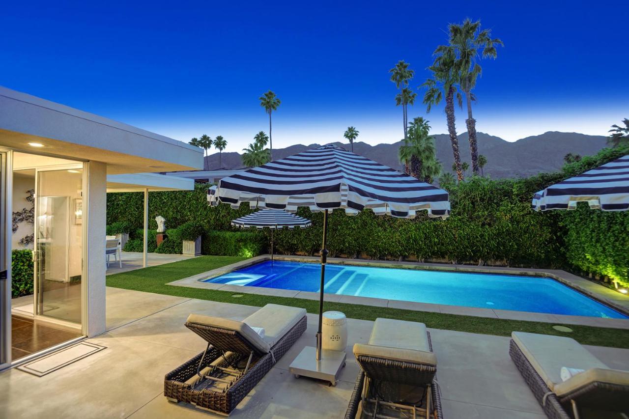 Canyon Palms Estate- Ultra-Luxe, Pool, Spa, Firepit, Outdoor Kitchen & More Palm Springs Eksteriør billede